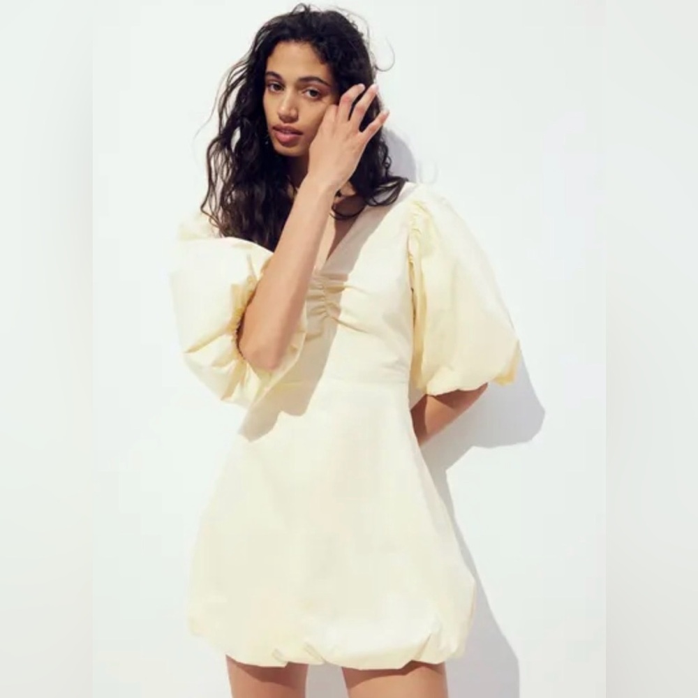 H&M Tie-Back Puffy Dress | Pale Yellow Bubble Hem | XS💛